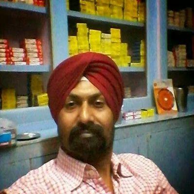Profile Picture of Amreek Singh (@amreeksingh1971) on Twitter