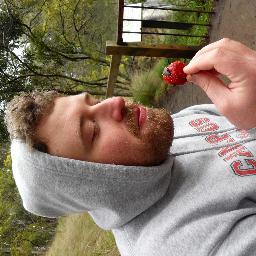 Profile Picture of Alex (@arden_malone) on Twitter