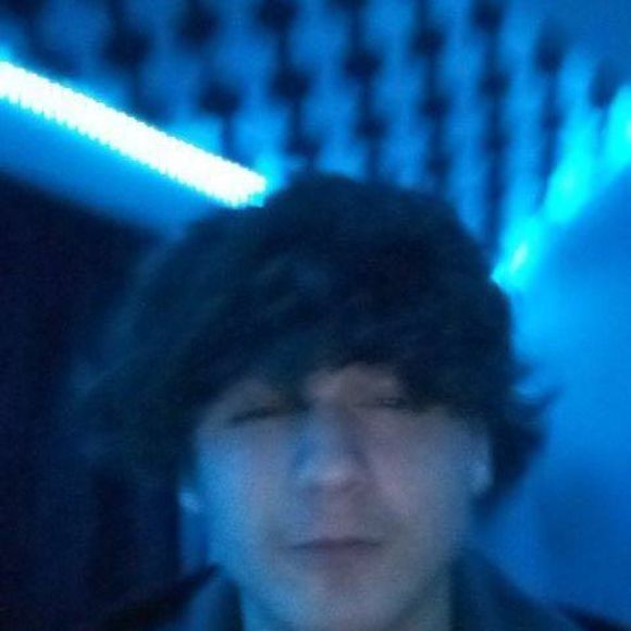 Profile Picture of Danny Soto (@dannysoto869) on Poshmark