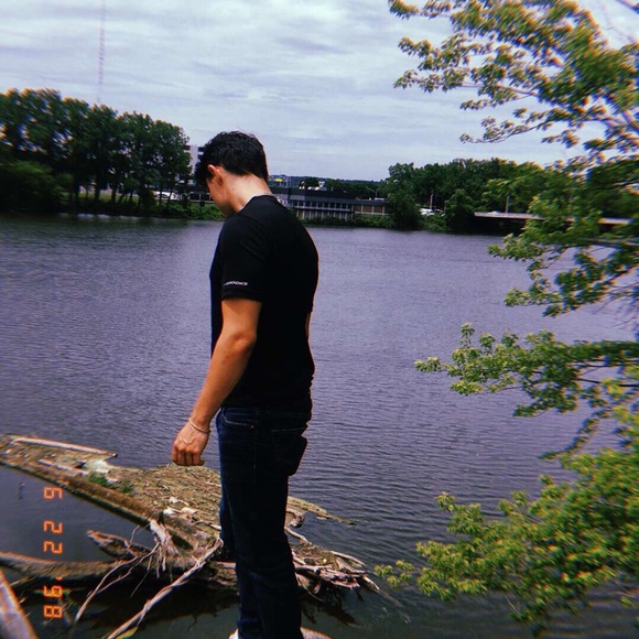 Profile Picture of Liam Joyce (@liamj833) on Poshmark