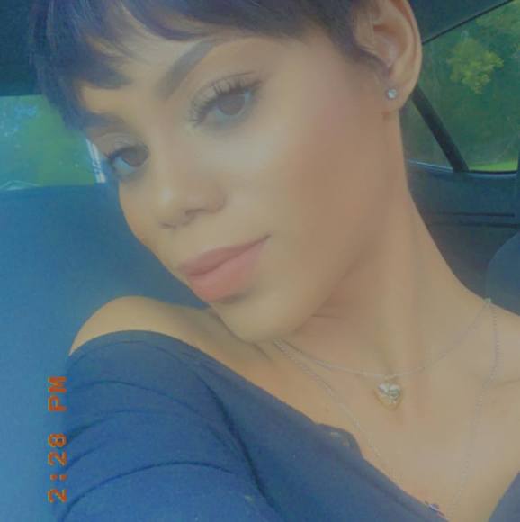 Profile Picture of Alana Lemelle (@alanalemelle) on Poshmark