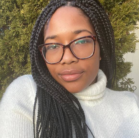 Profile Picture of Marcelle Wallace (@marcy2126) on Poshmark