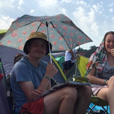 Profile Picture of Mike (@MichaelHands4) on Twitter