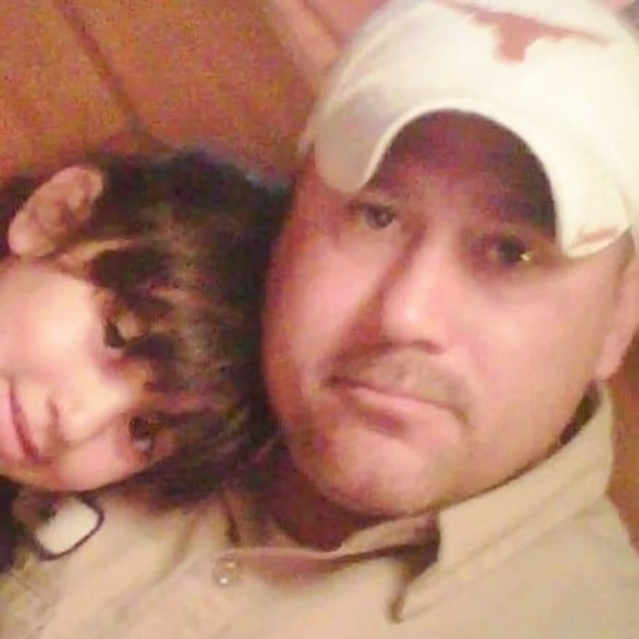 Profile Picture of Joe Orosco (@jorosco0904) on Poshmark