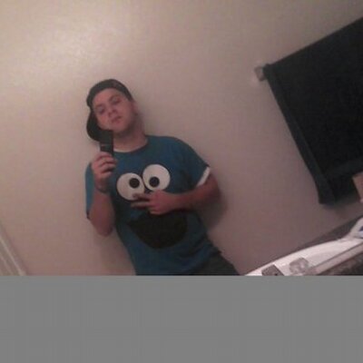 Profile Picture of Justin Shook (@magicman2080) on Twitter