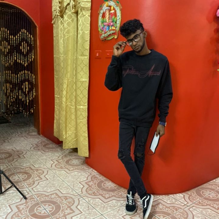 Profile Picture of Steven Bickram (@stevenbickram) on Tiktok