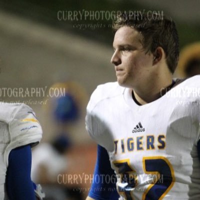 Profile Picture of Cody Edwin Barker (@cody1football) on Twitter