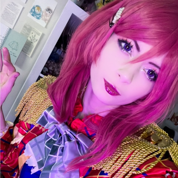 Profile Picture of Basil Bennicoff (@bbbennicoff) on Poshmark