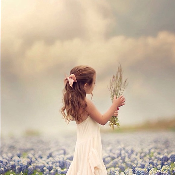 Profile Picture of Chloe Zheng (@kittyzheng505) on Poshmark