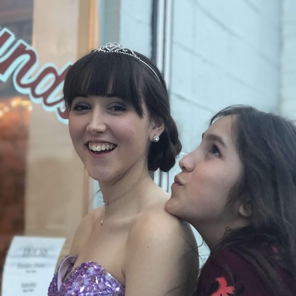 Profile Picture of Meagan Vawter (@whateverwarrior) on Poshmark