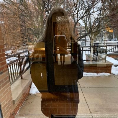 Lauryn Schneider - Twitter Profile Picture of Lauryn Schneider (@lauryn_hope14) on Twitter