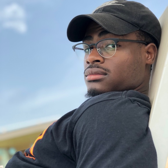 Profile Picture of Justice Joel (@justice28415) on Poshmark