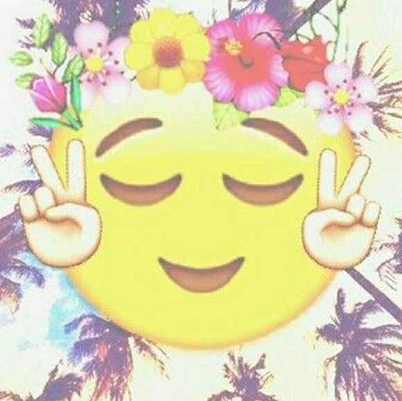 Grace Harmeson - Poshmark Profile Picture of Grace Harmeson (@audrey_2002) on Poshmark