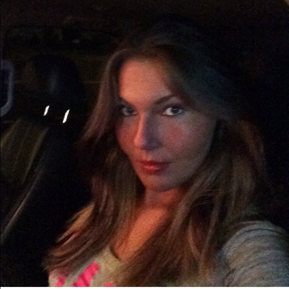 Profile Picture of Monica Kaslov (@monica203) on Poshmark