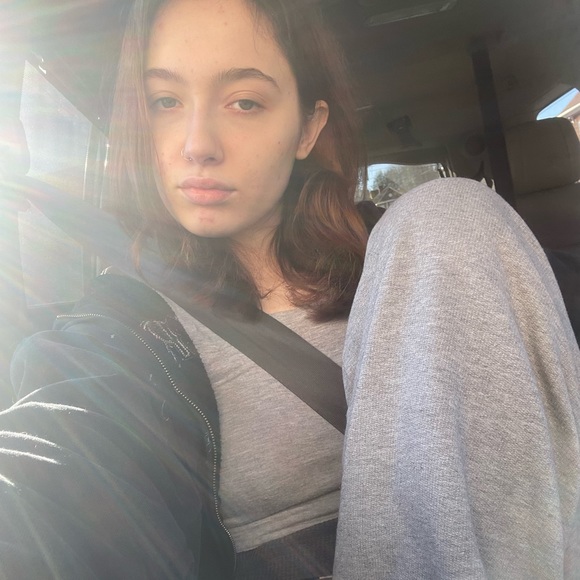 Kierra Nicklow - Poshmark Profile Picture of Kierra Nicklow (@keekee682) on Poshmark