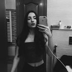 Profile Picture of J. 🌻 (@_claraquevedo_) on Instagram