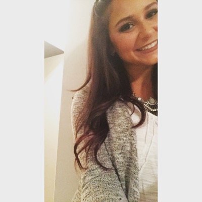 Profile Picture of Jacqueline (@JackieGenovese) on Twitter