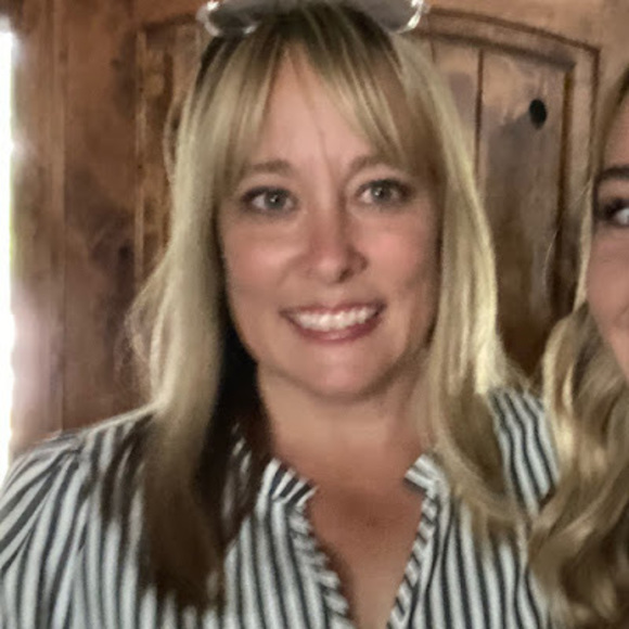 Profile Picture of Debbie Spackman (@debspackman) on Poshmark