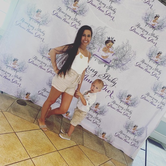 Profile Picture of David Boswell (@davidboswell91) on Poshmark