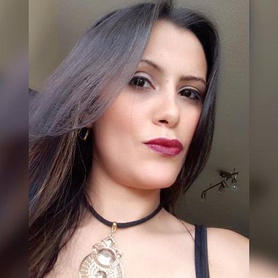 Profile Picture of Kelly Flores Scott (@KellyFloreScott) on Twitter