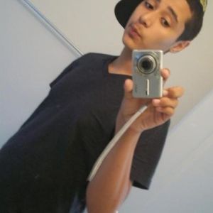 Profile Picture of Andrew Uribe (@381400030) on Myspace