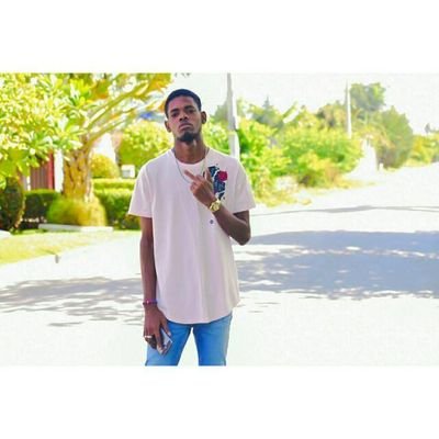 Profile Picture of Jean-Baptiste Stevenson (@JeanBap15831120) on Twitter