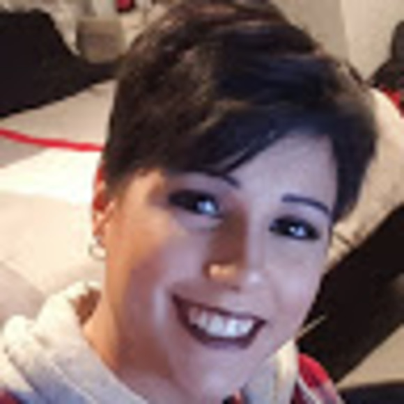 Profile Picture of Jessica Teevan (@jteevan44) on Poshmark