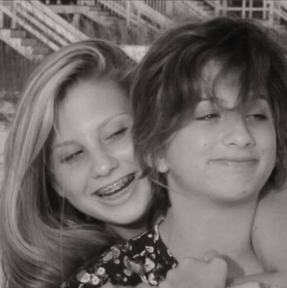 Profile Picture of Nancy Hunt (@nshunt007) on Poshmark