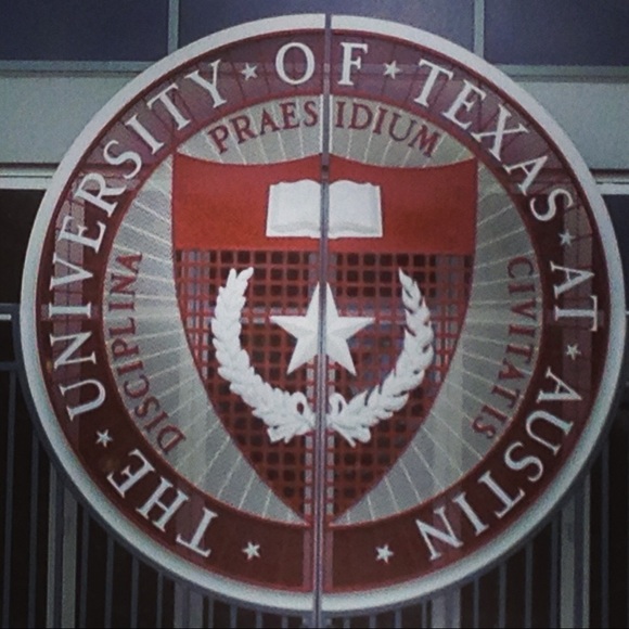 Profile Picture of Greg Artkop (@gartkop) on Poshmark