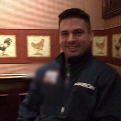 Profile Picture of Bryan Kuhl (@Cross19check) on Twitter