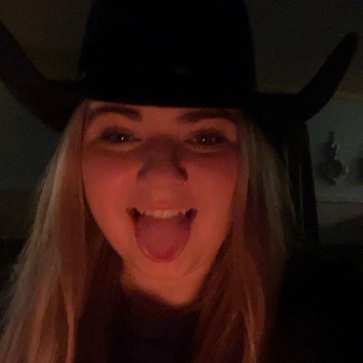 Profile Picture of BrookeMarks (@brookemarks22) on Tiktok