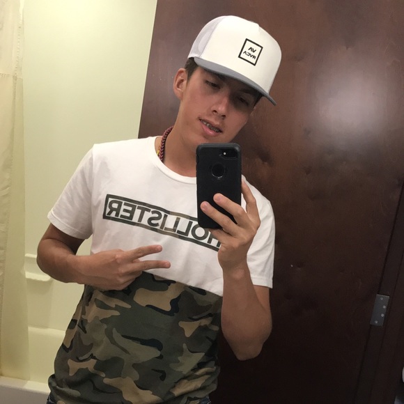 Profile Picture of Luis Becerra (@perez940613) on Poshmark