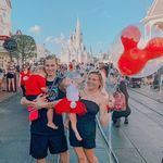 Profile Picture of Garick, Zoe, Wilder, And Hazel (@_thevanclanedits_) on Instagram