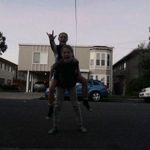 Profile Picture of Julianna Oliver (@isthatjules) on Twitter