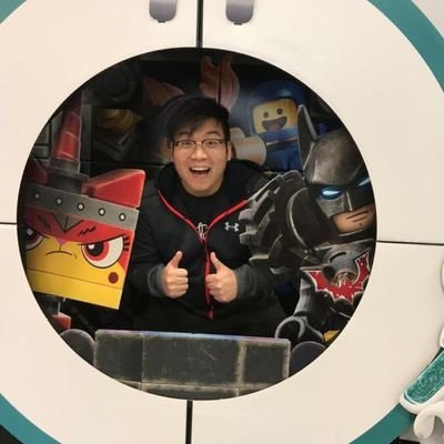 Profile Picture of Daniel Wong (@gengduck) on Twitter