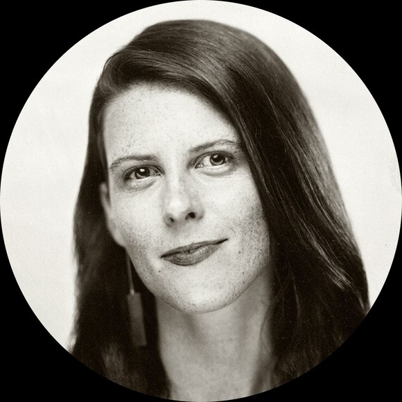 Profile Picture of Clare Donnelly (@clarecolleen) on Poshmark