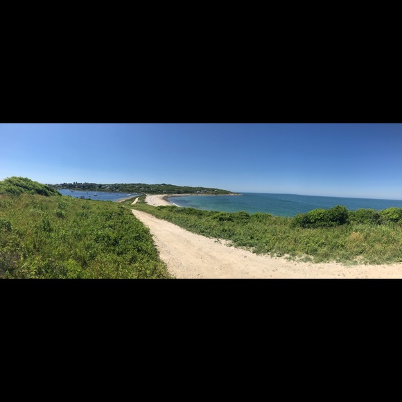 Profile Picture of Zachary Hart (@stonybrookez) on Poshmark