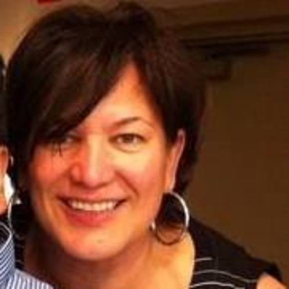 Profile Picture of Marianne Yanes-pawlowski (@yanes5) on Poshmark