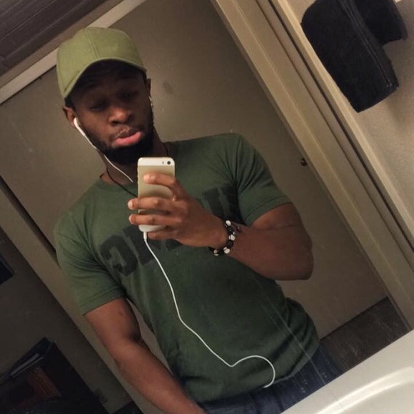 Profile Picture of Rufaro Nyamaharo (@rufarot) on Poshmark