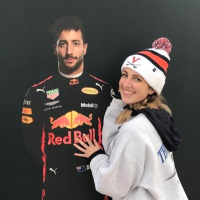 Profile Picture of Cate (@cs_pearce) on Twitter