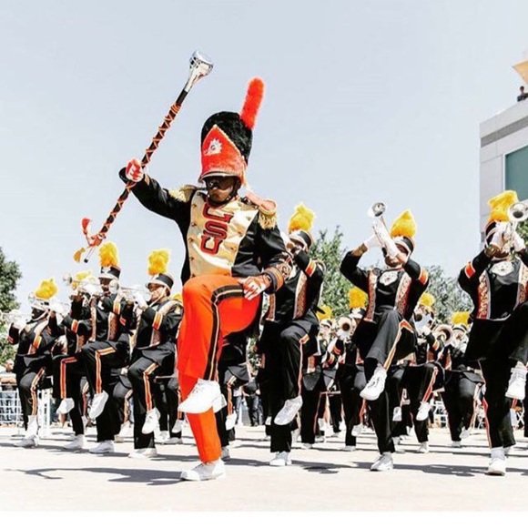 Profile Picture of A'shayla Woolfolk (@awoolfolk) on Poshmark