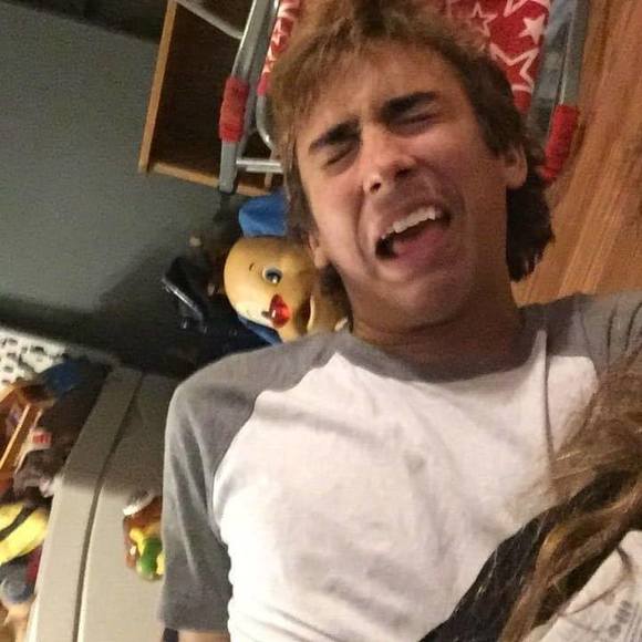 Profile Picture of Xavier Ross (@xross2003) on Poshmark