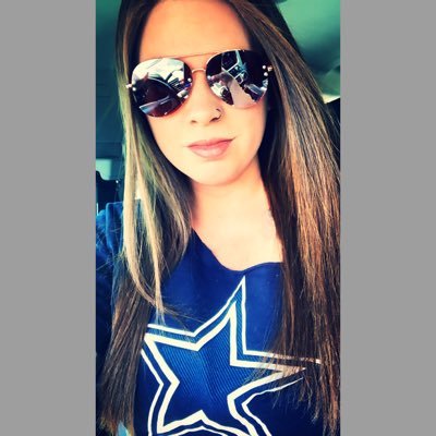 Profile Picture of Jessica L. Whitener (@@jess_luvs_dust) on Twitter