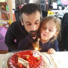 Profile Picture of David Altieri (@LisaLenny76) on Twitter