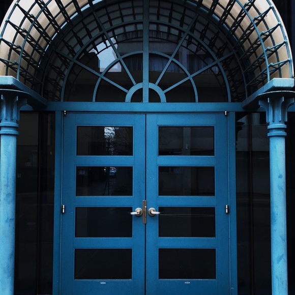 Profile Picture of Hannah Garavaglia (@hanngara) on Poshmark