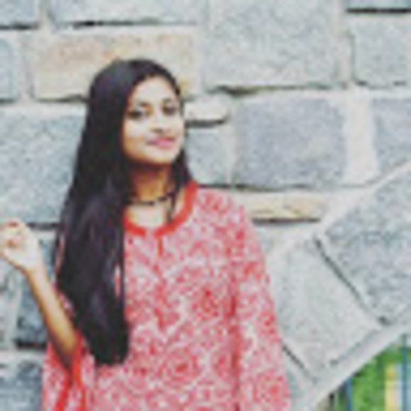 Profile Picture of Sukayna Sukla (@suklasukanya) on Poshmark