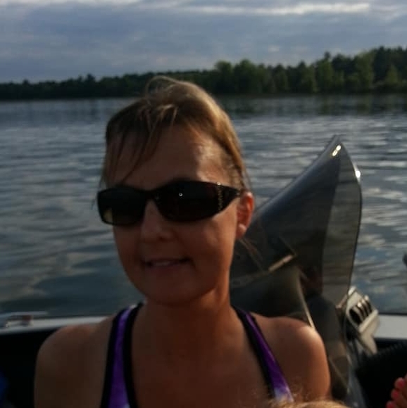 Profile Picture of Karla Hanson (@k_hanson_64) on Poshmark