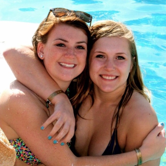 Profile Picture of Kirsten Vandam (@kvandam) on Poshmark