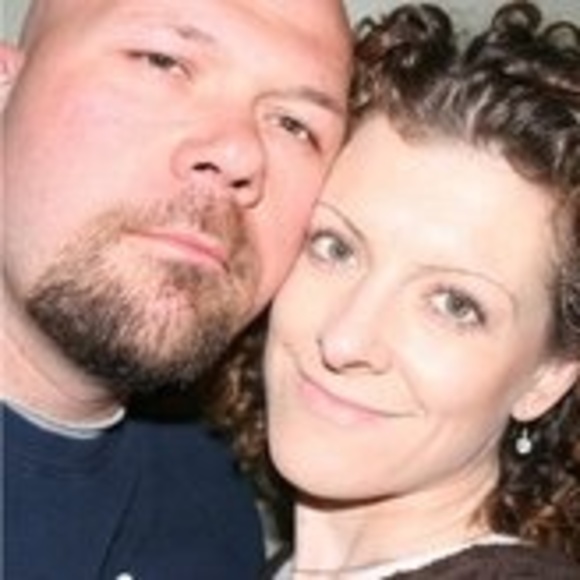 Profile Picture of Temple Ramirez (@tem_ramirez) on Poshmark