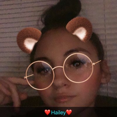 Profile Picture of Hailey Bloom (@Haileybloomj) on Twitter
